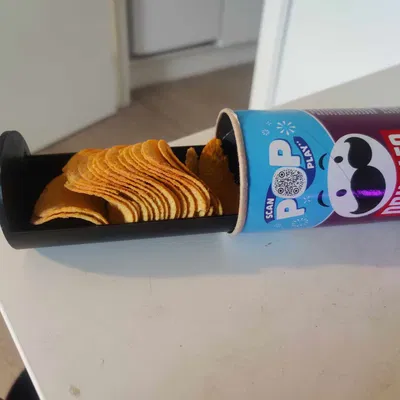 Pringles Slider - Giá Đỡ Lấy Pringles Tiện Lợi