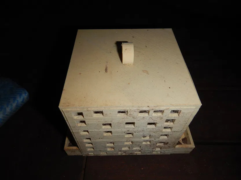 Tổ Ong Mới - Mẫu In Độc Đáo Cho Loài Ong - Image 1