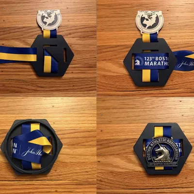 Khung Treo Huy Chương Đua "Race Medal Display"