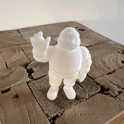 Mô hình Bibendum Michelin