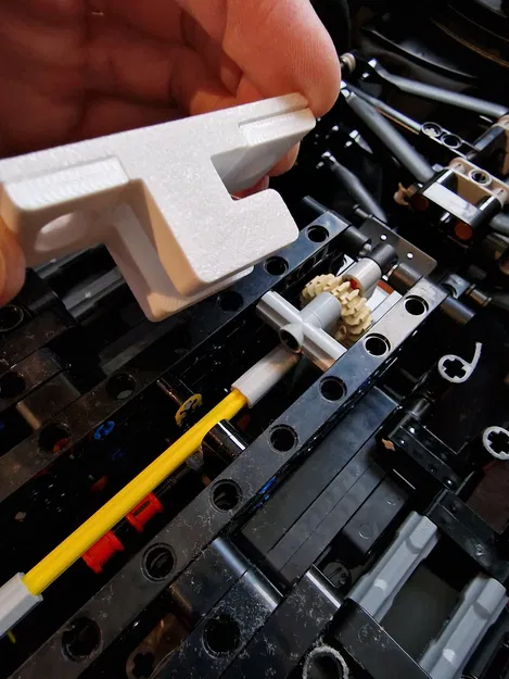 Đế treo tường LEGO Technic 42171 Mercedes-AMG F1 W14 E (Không cần Support) - Image 4