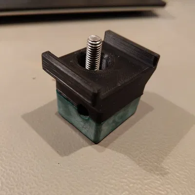 Bộ cách điện cho anten Yagi LFA PBP 9 phần tử 144MHz