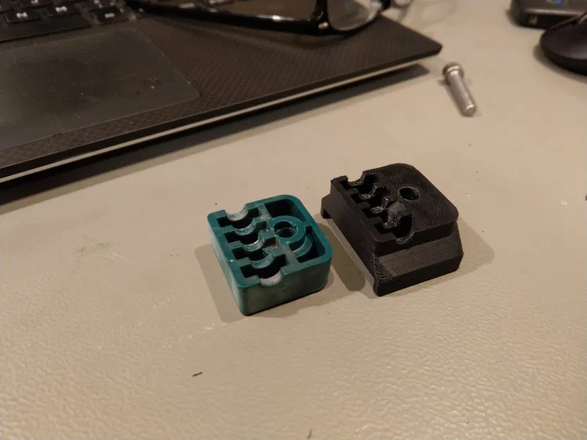 Bộ cách điện cho anten Yagi LFA PBP 9 phần tử 144MHz - Image 4