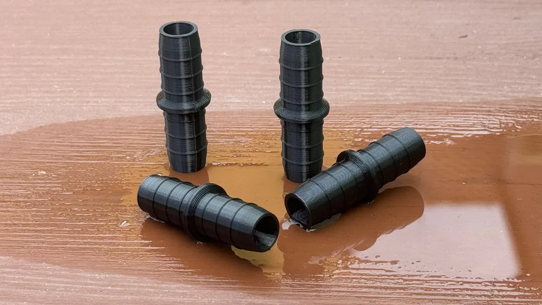 Đầu nối ống nước Gardena / Spojka na hadici Gardena - Image 1