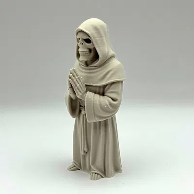 Tượng Sư Phụ Bộ Xương U Ám