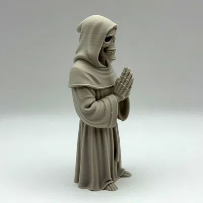 Tượng Sư Phụ Bộ Xương U Ám