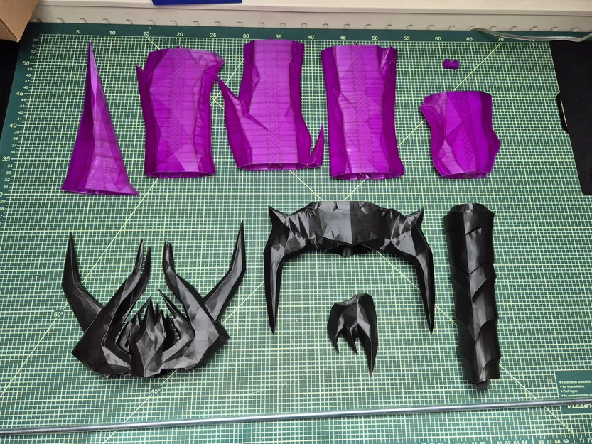 Dark Star Saber (Transformers Prime) - Mô hình 3D - Image 4