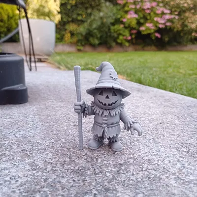 Ông Bù Nhìn Gnome Jack-O'-Lantern