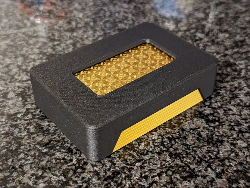 Hộp Đựng Bài Tây Kiêm Khay Bài Tiện Lợi - Image 1