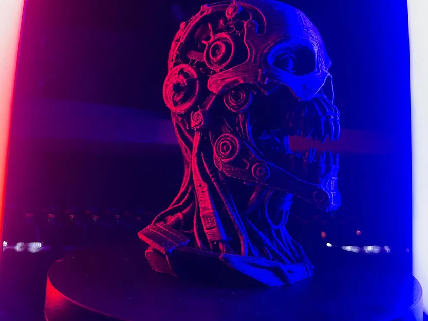 Tượng Cyborg Độc Đáo - Image 2