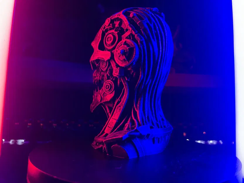 Tượng Cyborg Độc Đáo - Image 6