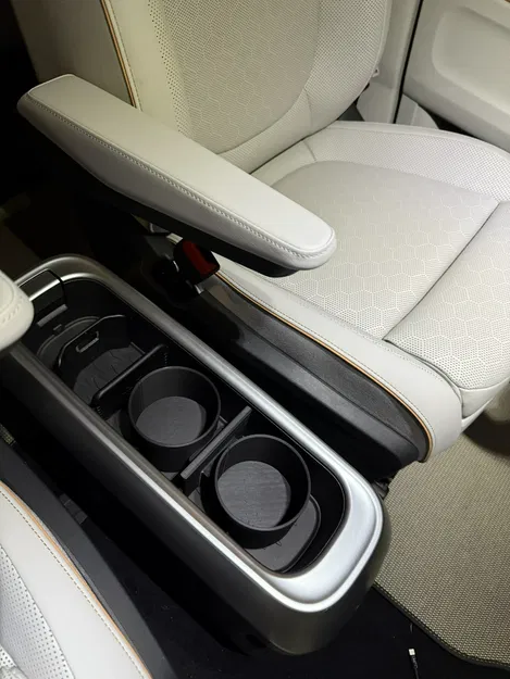 Giá Đỡ Ly Đôi Cho ID.Buzz - Image 1