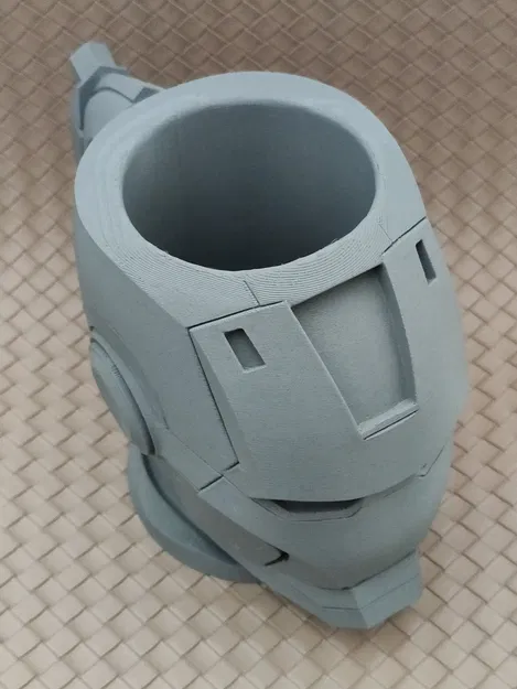 Kệ Giữ Lon/Cốc Bia IronMan - Image 6