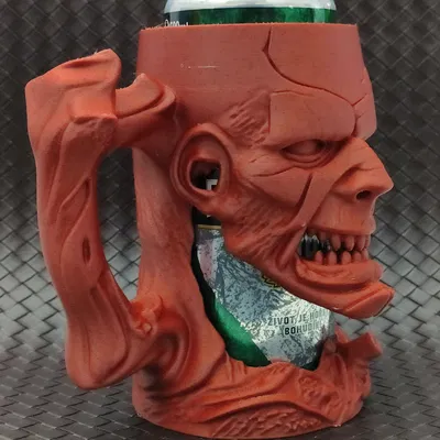 Chai Đựng Bia / Cốc Bia Hình Zombie Độc Đáo