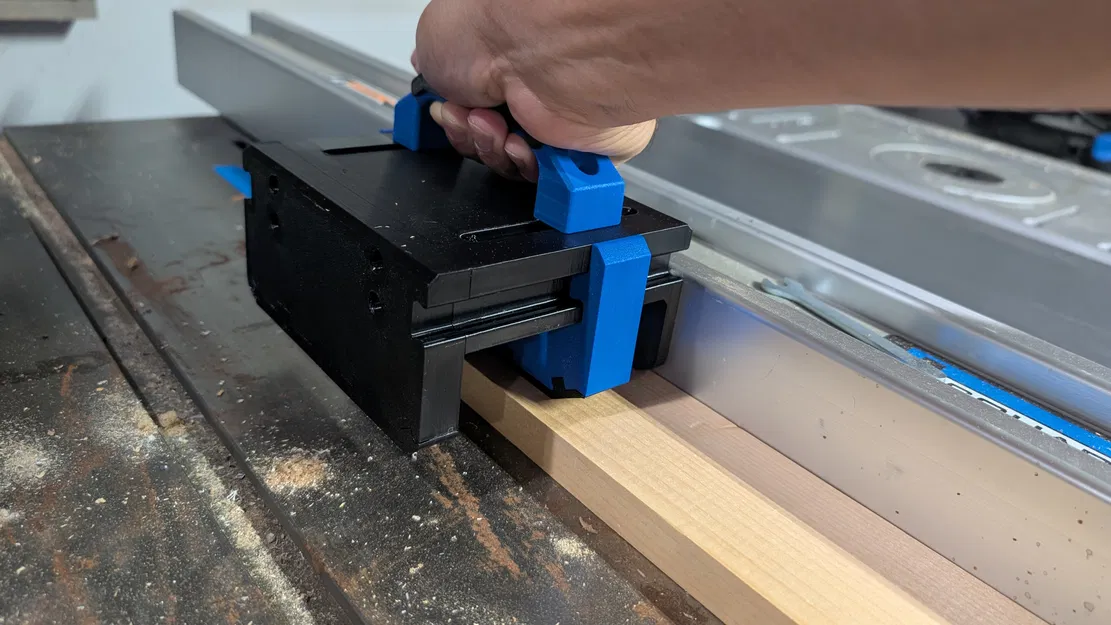 Cục Đẩy Gỗ Có Thể Điều Chỉnh - Image 1