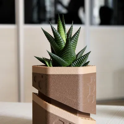 Chậu hoa "HEXA-CUT" Tự Tưới Nước