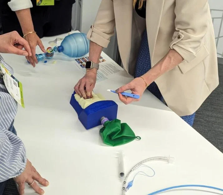 Mô hình Cric & Trach cho đào tạo Cricothyrotomy, Radboudumc - Image 4