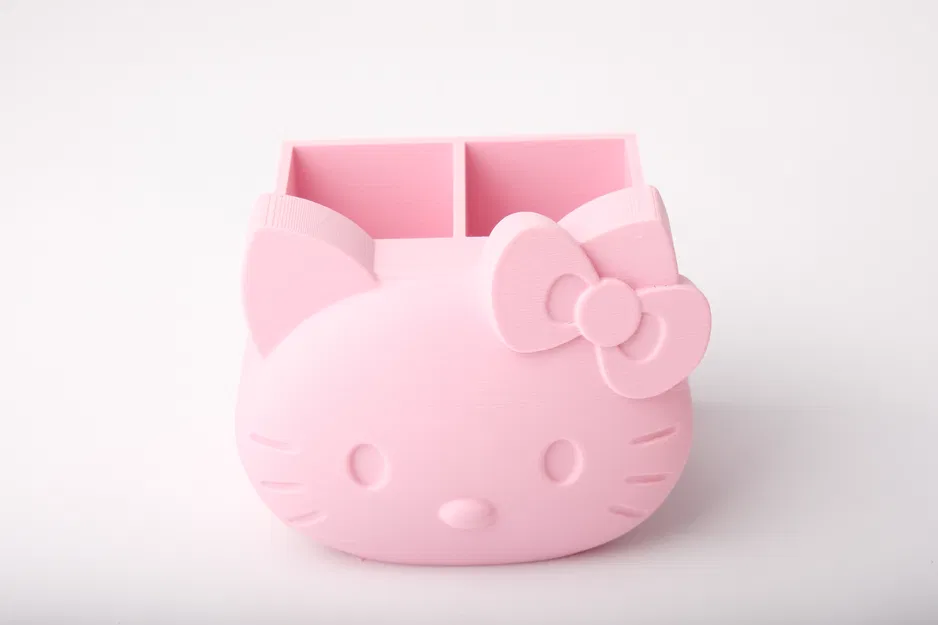 Hộp Đựng Đồ Bàn Làm Việc Hello Kitty - Image 2
