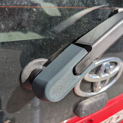 Cập nhật! Nắp chụp chốt cần gạt mưa sau kính chắn gió Toyota (Aygo)