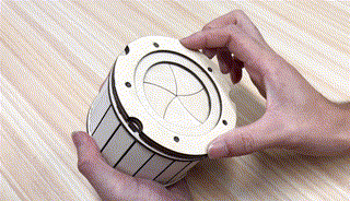 Hộp Iris Cắt Laser - Không Cần Vít - Image 1