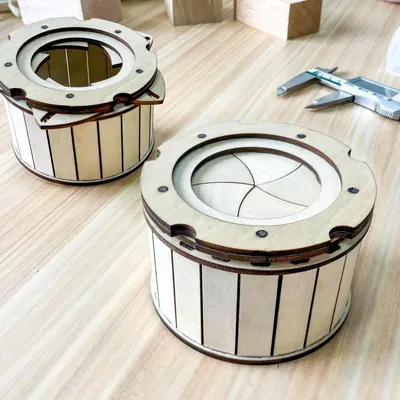 Hộp Iris Cắt Laser - Không Cần Vít