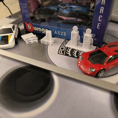 Mô Hình Trạm Xăng Kiểu Cổ Điển Tỉ Lệ 1/64