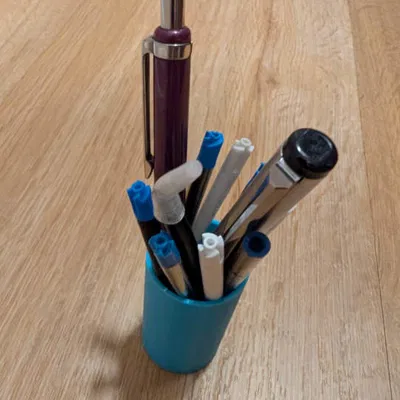 Cốc Bút Bi Nhỏ Mini Đơn Giản