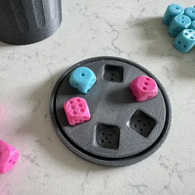 Trò Chơi Xúc Xắc Thùng Rác