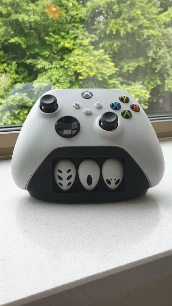 Giá Đỡ Tay Cầm Xbox Hollow Knight - Image 1