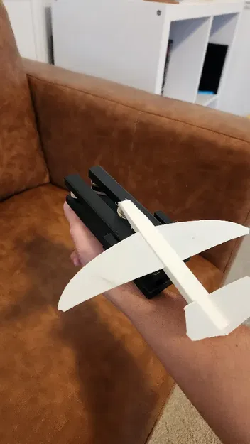 Tàu lượn & bệ phóng (in tại chỗ) - Image 3