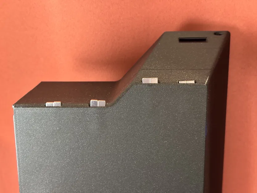 Chỗ để đồ bên hông Prusa Core One (Nam châm 20x5x2) - Image 4