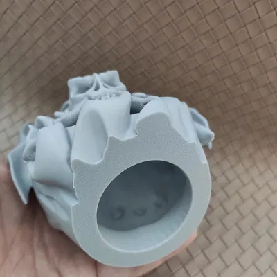 Bìa Đèn Trà LED Hình Ma Cà Rồng Hoang Dã