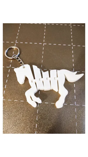 Móc Khóa Ngựa Khớp Nối - Articulated Horse Keychain - Image 1