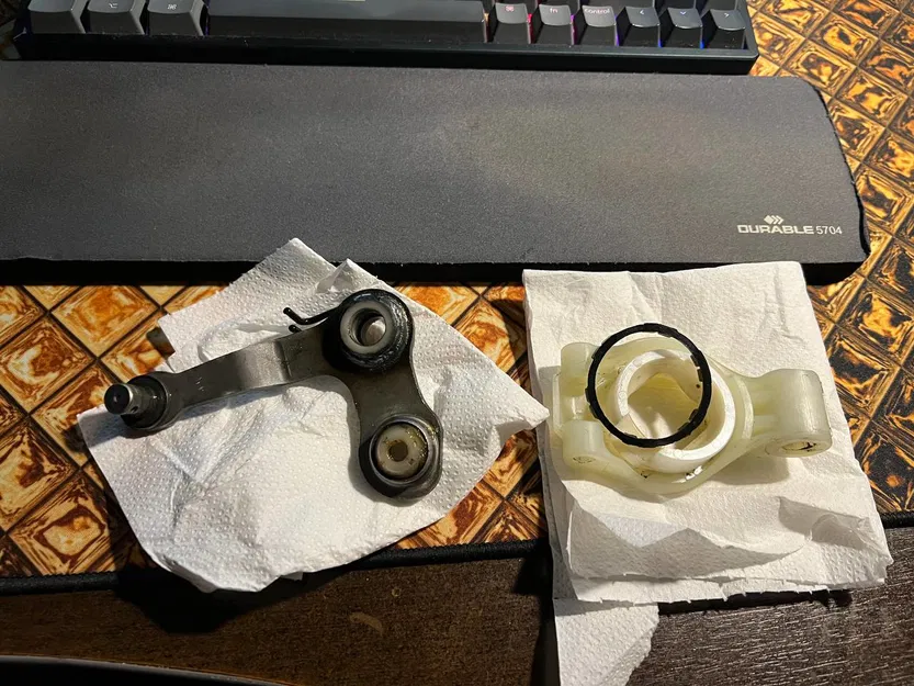 Sửa chữa cần số bị rung lắc cho Toyota MR2 ZZW30 - Image 2