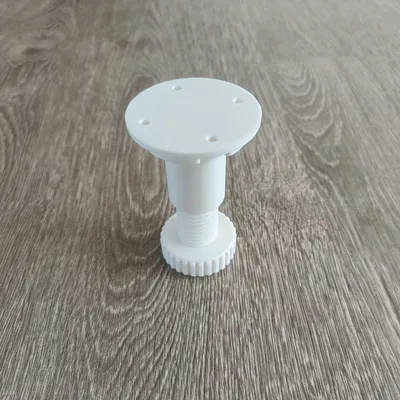 Chân tăng chỉnh (Adjustable feet)