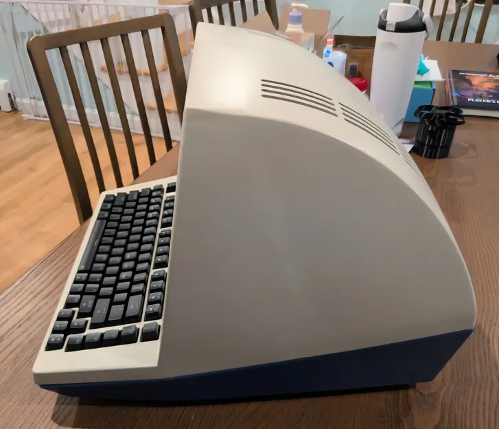 Terminal máy tính retro lấy cảm hứng từ ADM-3 - Image 2