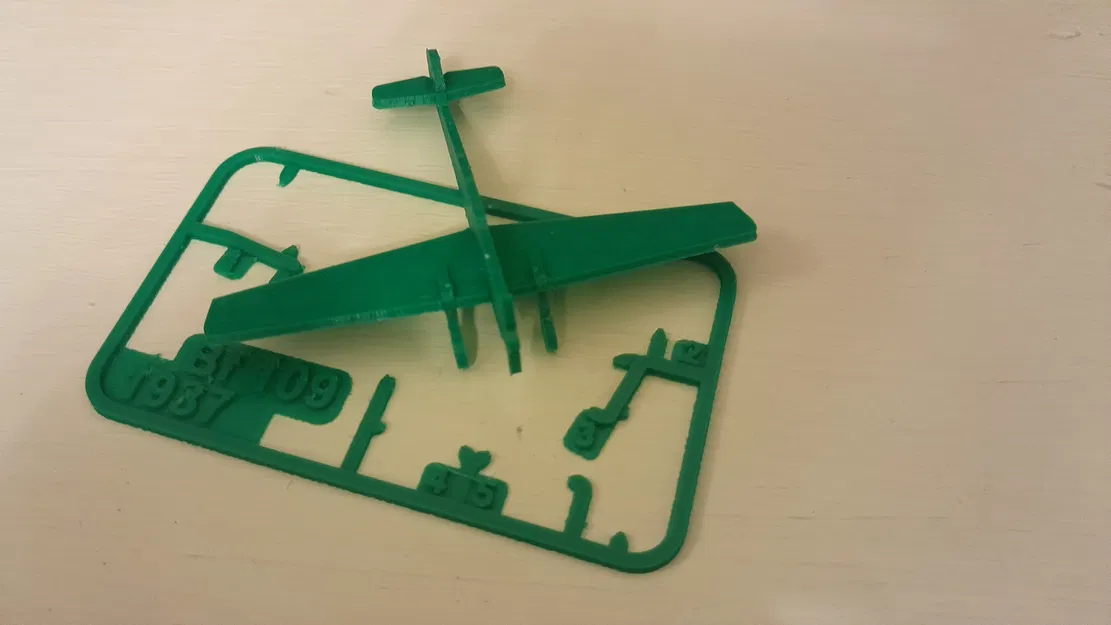 Thẻ Bài Máy Bay Messerschmitt Bf 109 - Máy Bay Nổi Tiếng - Image 6