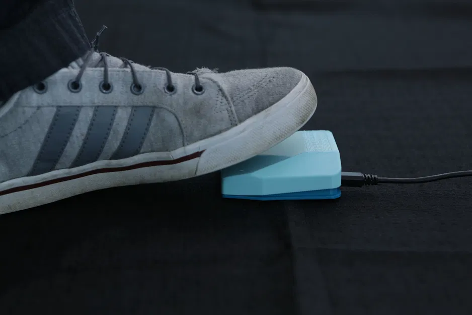 Bộ Điều Khiển Công Tắc Chân USB - Image 8