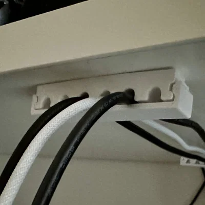 Kẹp giữ dây cáp