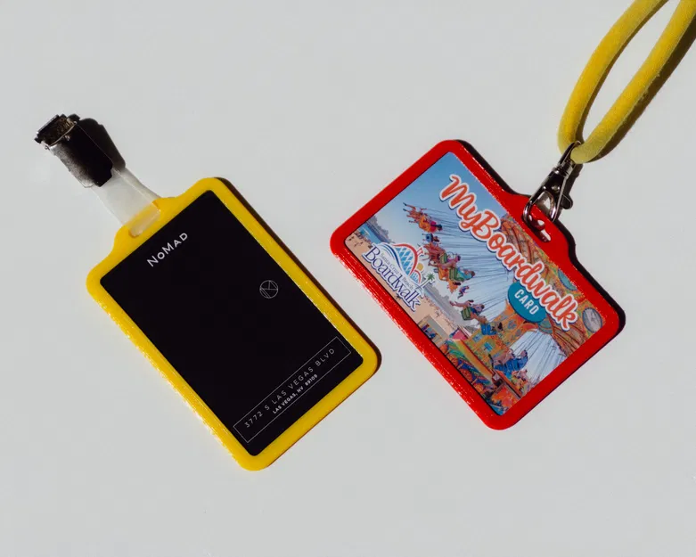 BadgeRail - Giá đỡ thẻ đơn giản - Image 1