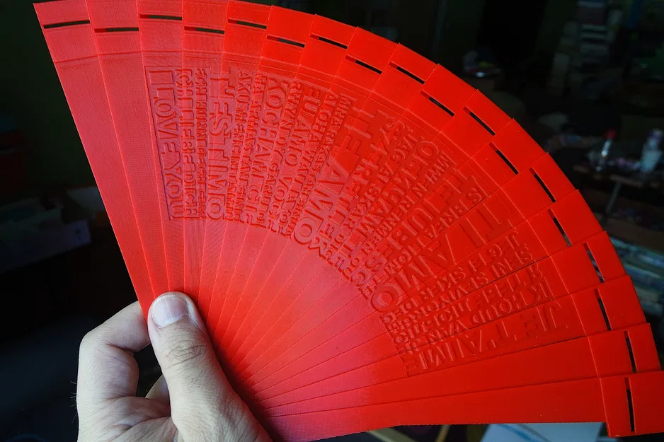 Quạt Giấy Gấp Họa Tiết Chìm - In Liền - Không Cần Lắp Ráp - Không Hỗ Trợ - Image 7