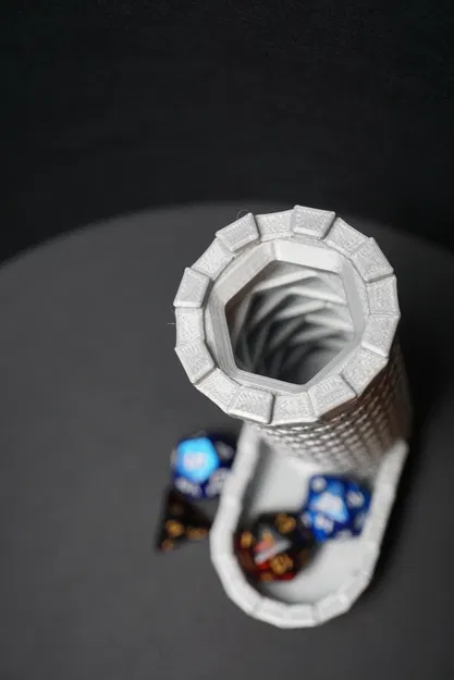 Tháp Đổ Xúc Xắc Nhỏ - Image 4