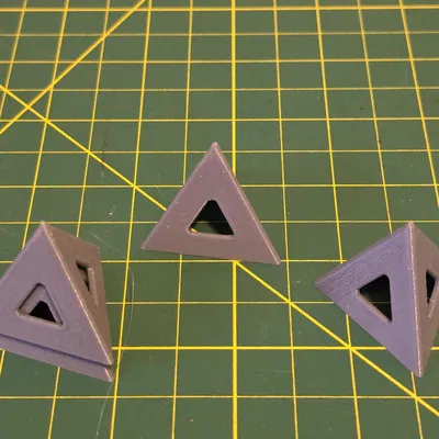 Chân Kê Nâng Đồ Khi Xịt Sơn (Có Thể Xếp Chồng)