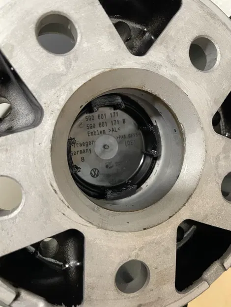 Bộ Chuyển Đổi Nắp Trung Tâm Mâm Xe VW Golf - Image 9