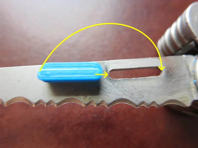 Que Cạy Mở Lưỡi Dao SOG PowerPint - Image 8