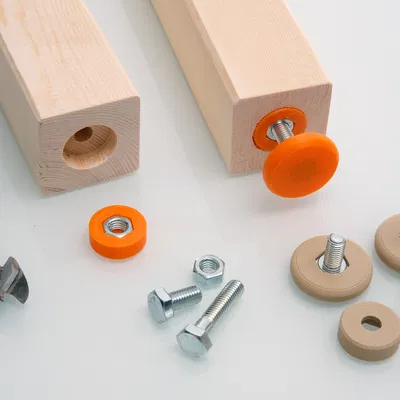 Chân bàn tủ điều chỉnh được với bu lông M8