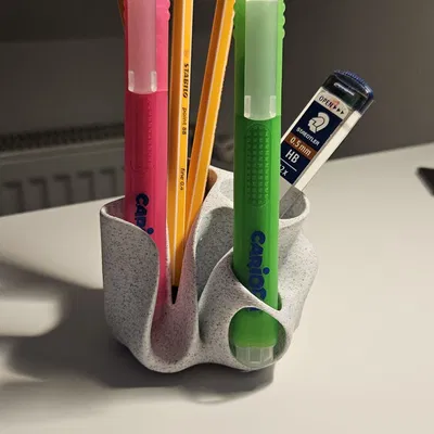 Chỗ Cắm Bút Trừu Tượng Cho Bàn Làm Việc