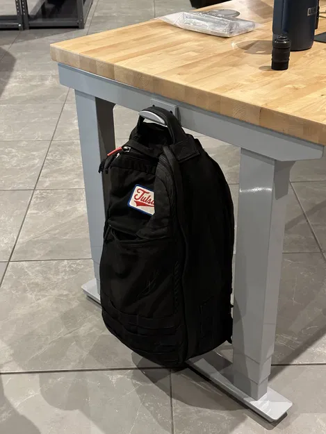 Móc Balo Cho Bàn Đứng UPLIFT Desk 4 Chân - Image 5