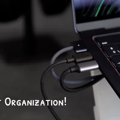 CHÂN ĐẾ LAPTOP (Có Quản lý Dây Cáp)