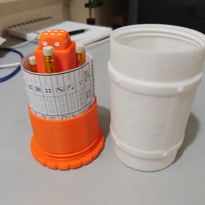 Xúc Xắc Yahtzee TRONG LY